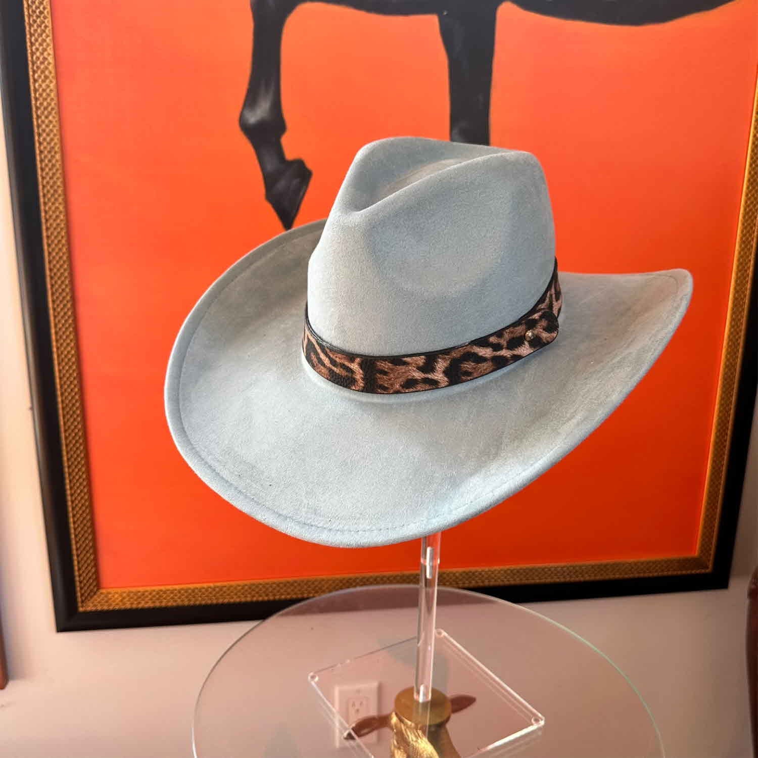 VEGAN SUEDE COWBOY HAT W / LEOPARD LEATHER BELT