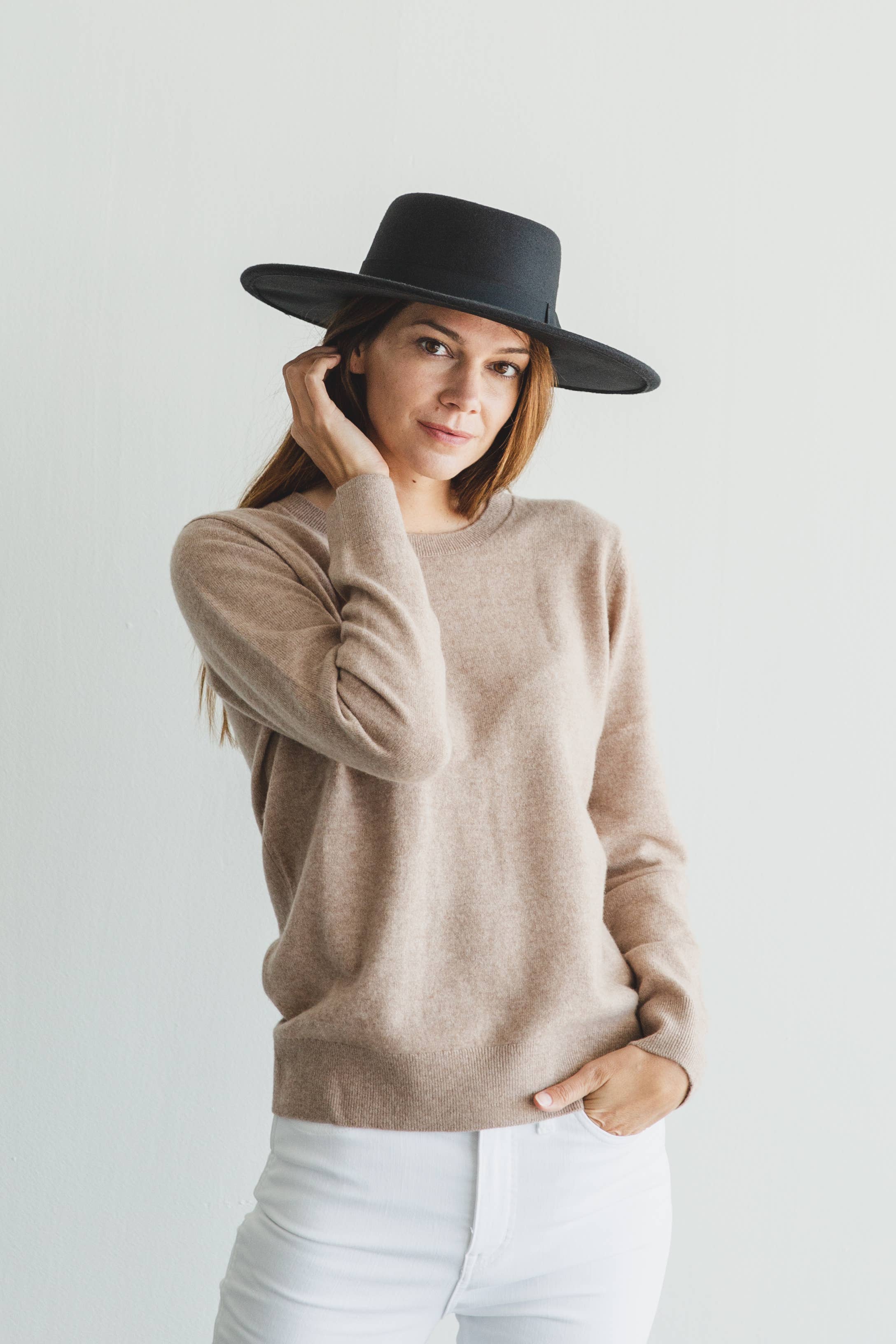 Structured Wide Brim Hat in Faux Felt