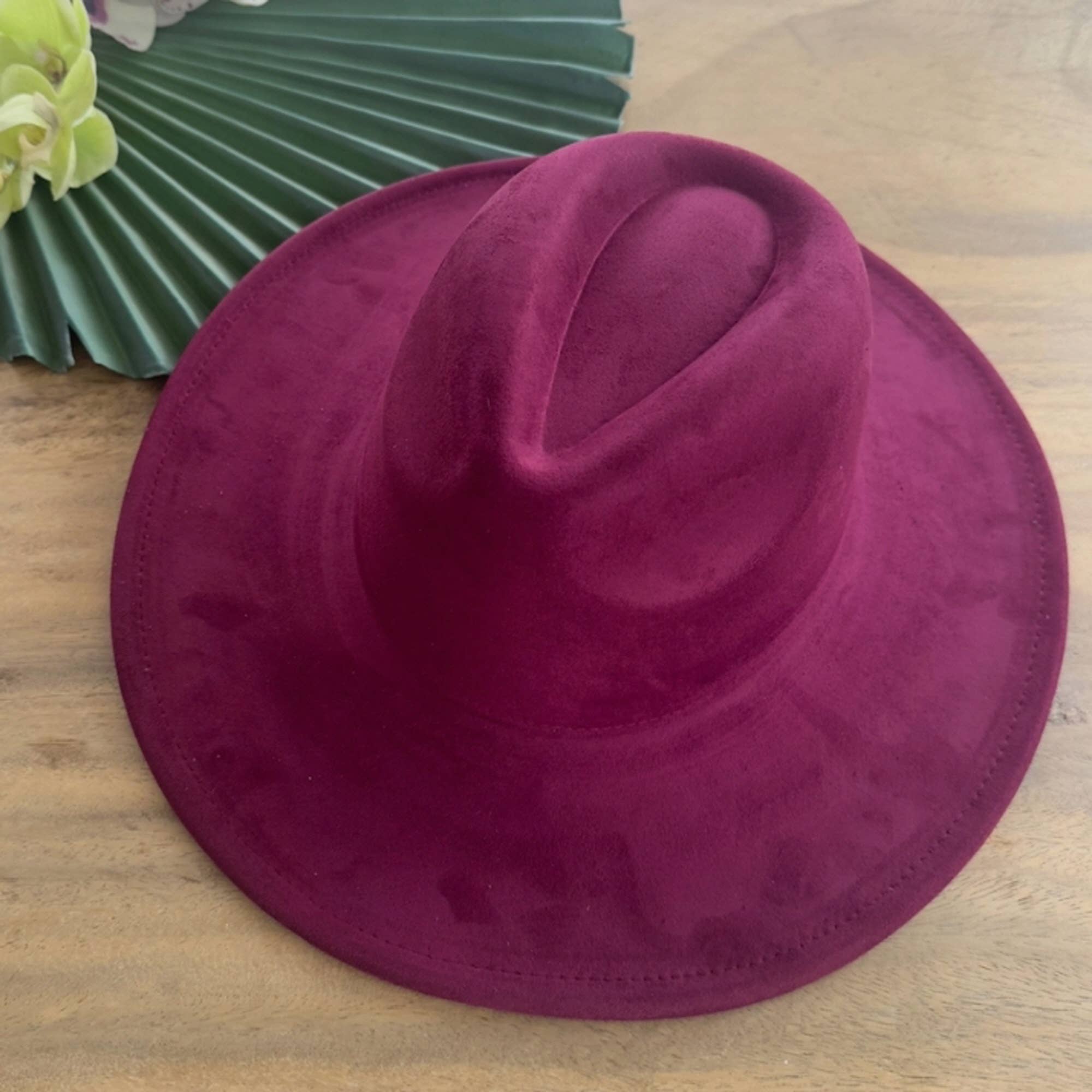 Classic Wide Brim Suede Premium Hat