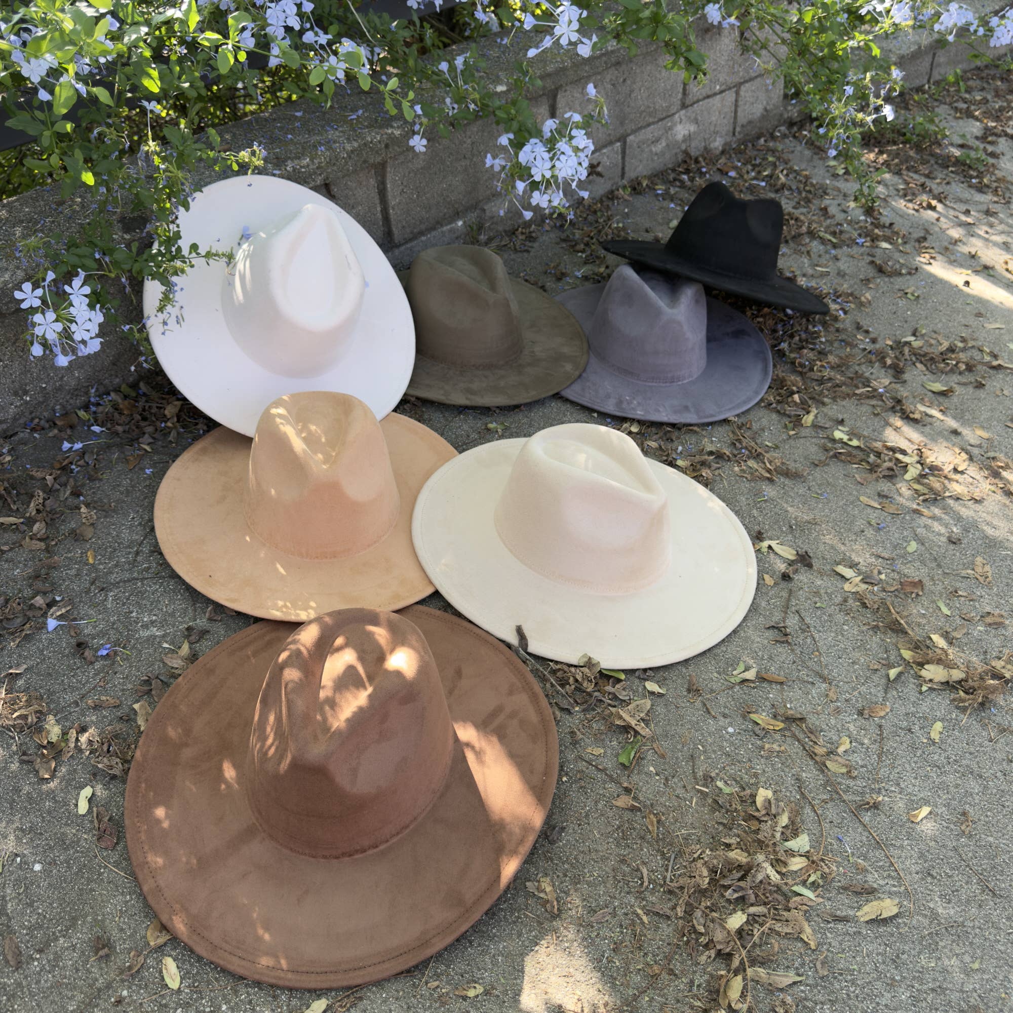 Classic Wide Brim Suede Premium Hat